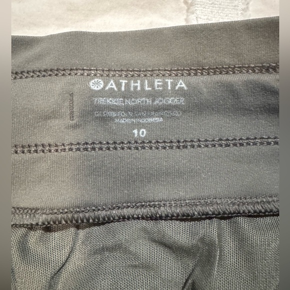 ATHLETA North Trekkie Joggers in Olive sz 10 - Picture 8 of 8